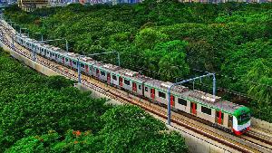 খালেদা জিয়ার জানাজা উপলক্ষে চলবে অতিরিক্ত মেট্রো রেল