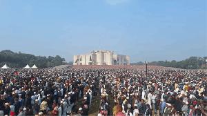 খালেদা জিয়ার জানাজায় ৩২ দেশের কূটনৈতিক প্রতিনিধির উপস্থিতি