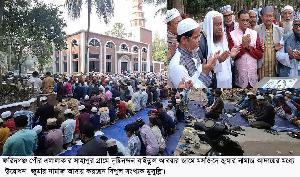 ফরিদগঞ্জের সাহাপুরে দৃষ্টিনন্দন মসজিদের উদ্বোধন করলেন বায়তুল মোকাররমের পেশ ইমাম মুফতি মহিউদ্দিন কাসেম