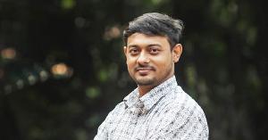 মির্জা আব্বাসের মামলা: আদালতে হাজিরার নির্দেশ নাসীরুদ্দীন পাটওয়ারীকে