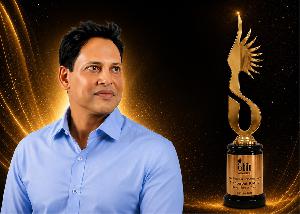 ‘মাগুরার ফুল’ গানের জন্য বাইফা অ্যাওয়ার্ড পেলেন মাহবুবুল খালিদ