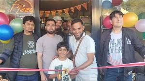 প্যারিসের সার্সেলে যাত্রা শুরু করল ‘পিজ্জা ভিলেজ রেস্টুরেন্ট’