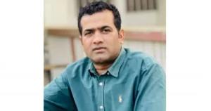 শেরপুরে গৃহবধূকে ধর্ষণের অভিযোগে সাবেক ছাত্রদল নেতাকে পুলিশে সোপর্দ করেছে জনতা