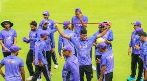 শ্রীলঙ্কার লিগের ড্রাফটে ৩২ বাংলাদেশি, গোল্ড ক্যাটাগরিতে নাহিদ
