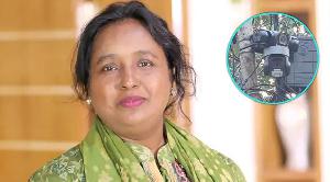 আইভীর বাড়ির সামনে কর্মীর ভিড়, সিসি ক্যামেরায় নজরদারি