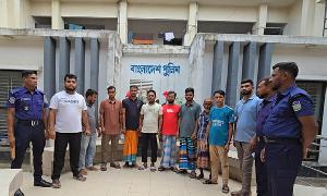 ভালুকায় নিষিদ্ধ ছাত্রলীগের ঝটিকা মিছিলের পর পুলিশের অভিযানে গ্রেফতার ৯