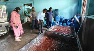 'শাহ মাজিদিয়া বেকারি' ও 'ফাতেমা সুইটস' দুই প্রতিষ্ঠানকে এক লাখ টাকা জরিমানা