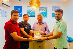 মালদ্বীপে ইলিয়াস খানকে প্রবাসীদের ব্যতিক্রমী সম্মাননা