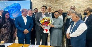 বিনিয়োগবান্ধব পরিবেশ নিশ্চিতে কাজ করছে সরকার: বাণিজ্যমন্ত্রী