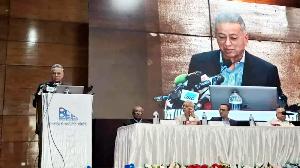 বিগত সরকারের নেওয়া ১৩০০ প্রকল্পকে না ফেলতে পারছি, না গিলতে পারছি: অর্থমন্ত্রী