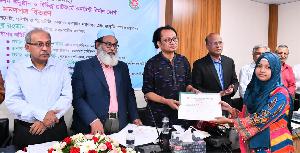 বিসিটিআইতে প্রামাণ্যচিত্র নির্মাণ কোর্সের সমাপনী ও সনদপত্র বিতরণ অনুষ্ঠিত