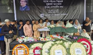 শহীদ মিনারে শ্রদ্ধা শেষে ঢাবিতে মুস্তাফা মনোয়ারের দ্বিতীয় জানাজা