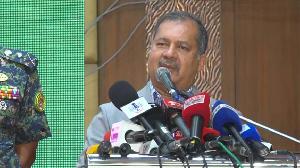 সীমান্ত পাহারার চেয়েও বর্তমানে সাইবার নিরাপত্তা বেশি গুরুত্বপূর্ণ : তথ্যমন্ত্রী