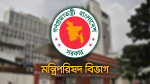 সরকারি অনুষ্ঠানের ব্যানার-বিলবোর্ডে প্রধানমন্ত্রীর ছবি ব্যবহার নিষিদ্ধ