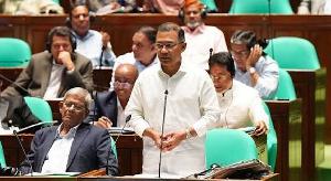 অমুক্তিযোদ্ধাদের শনাক্তে কাজ করছে বিশেষজ্ঞ কমিটি: সংসদে প্রধানমন্ত্রী