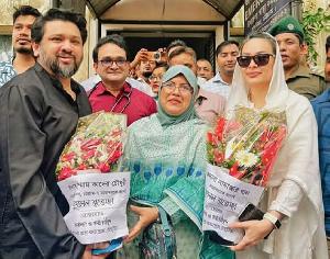 রাঙ্গুনিয়া উপজেলা স্বাস্থ্য কমপ্লেক্স পরিদর্শন করলেন সংসদ সদস্য হুমাম কাদের চৌধুরী ও সহধর্মিনী