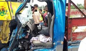 বগুড়ায় দুই ট্রাকের সংঘর্ষে নিহত ৪