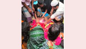 ছোট ভাইকে বাঁচাতে গিয়ে প্রাণ গেল বড় ভাইয়েরও, পাশাপাশি দাফন দুই সহোদরের