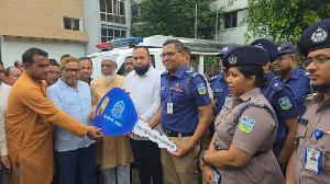 ঝিনাইগাতী থানার জন্য পিকআপ ভ্যান উপহার দিল ডা. সেরাজুল হক মেমোরিয়াল ট্রাস্ট