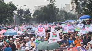 ১১ দলীয় ঐক্যের সমাবেশ শুরু, বৃষ্টি উপেক্ষা করে যোগ দিচ্ছেন নেতাকর্মীরা