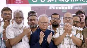 সরকারকে ব্যর্থ করতে একটি দল চক্রান্ত চালিয়ে যাচ্ছে: রিজভী