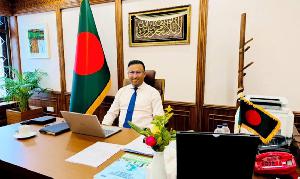 পারস্পরিক আস্থা অর্জনের পর প্রধানমন্ত্রী ভারত সফর করবেন: পররাষ্ট্র উপদেষ্টা