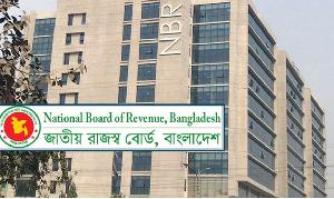 কাস্টমস গোয়েন্দার অভিযানে প্রায় কোটি টাকার চোরাই পণ্য জব্দ