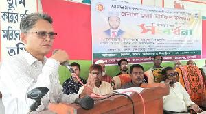 ২০ বার শ্রেষ্ঠত্বের স্বীকৃতি নিয়ে অবসরে গুণী শিক্ষক মনিরুল ইসলাম