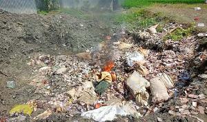 ভূরুঙ্গামারীতে ১৫ হাজার ২০০ কেজি ধ্বংসযোগ্য পণ্য ধ্বংস