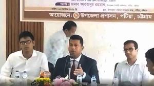 শুধু ৯টা-৫টা অফিস নয়, বিবেকের কাছে জবাবদিহি করতে হবে: কর্মকর্তাদের প্রতি জেলা প্রশাসক