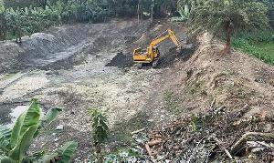 কালীগঞ্জে সরকারী সম্পত্তি দখলের বিরুদ্ধে ভ্রাম্যমান আদালতের অভিযান