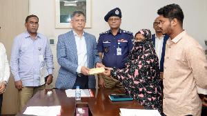 এসআই আলতাফ হত্যায় জড়িতদের দ্রুত বিচার নিশ্চিত করা হবে: স্বরাষ্ট্রমন্ত্রী