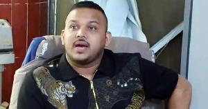 খোঁজ মেলেনি পিচ্চি রাজার, থানায় মামলা