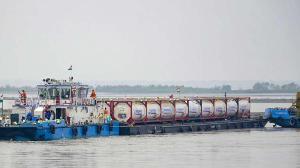 ভারত ভাগের ৭০ বছর পর আসাম থেকে ঢাকার পথে প্রথম কার্গো জাহাজ