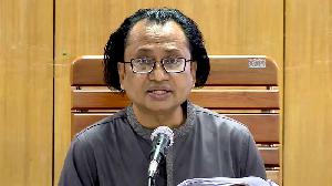 এলপিজি নির্ধারিত মূল্যে বিক্রি নিশ্চিত করতে ডিসিদের আইনগত ব্যবস্থা নেয়ার নির্দেশ