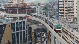 মেট্রো লাইনে কুকুর, সাময়িক সময় বন্ধ ছিল রেল