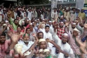 ২১তম দিনে ইবতেদায়ি শিক্ষকদের অবস্থান কর্মসূচি