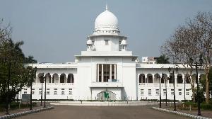 তিন শতাধিক বিচারককে জেলা জজ পদে পদোন্নতি দিল সুপ্রিম কোর্ট