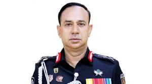 পরিবারসহ র‍্যাবের সাবেক ডিজি হারুনের দেশত্যাগে নিষেধাজ্ঞা