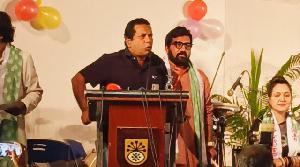 শিল্প যে বোঝে সে ধ্বংসবিরোধী মানুষ: মোশাররফ করিম