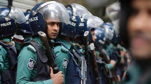 নাশকতা ঠেকাতে কঠোর অবস্থানে আইনশৃঙ্খলা বাহিনী