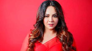 লোকজন বিয়ে করছে আর আমি একটা প্রেমও করতে পারছি না: শ্রীলেখা