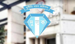 শাহজাহান খানের মেয়ে ঐশী ও সাবেক এমপি শাওনের স্ত্রী ফারজানার বিরুদ্ধে দুদকের মামলা